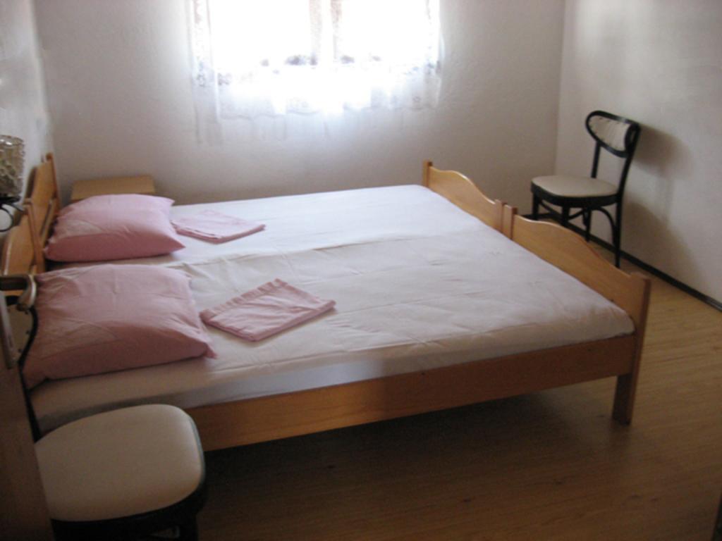 Apartments Bilic Nemira โอมิช ภายนอก รูปภาพ